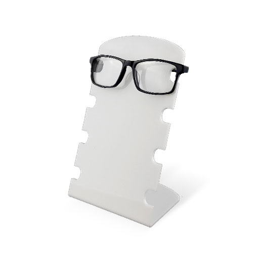 jaki stojak na okulary wybrać biała plexi czy bezbarwna