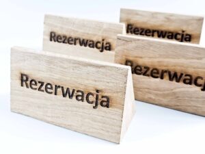 sklejka z grawerem do restauracji