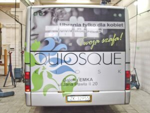 samochody oklejanie