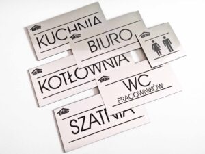 Tabliczki informacyjne różne rodzaje