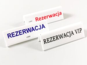 rezerwacja tabliczki na stół