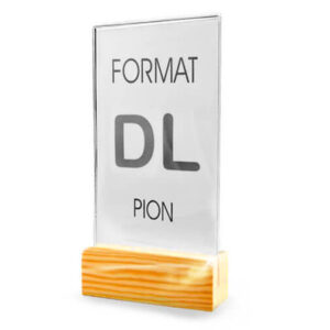stojak DL pion na ulotki z drewniana lakierowana podstawka od polskiego producenta